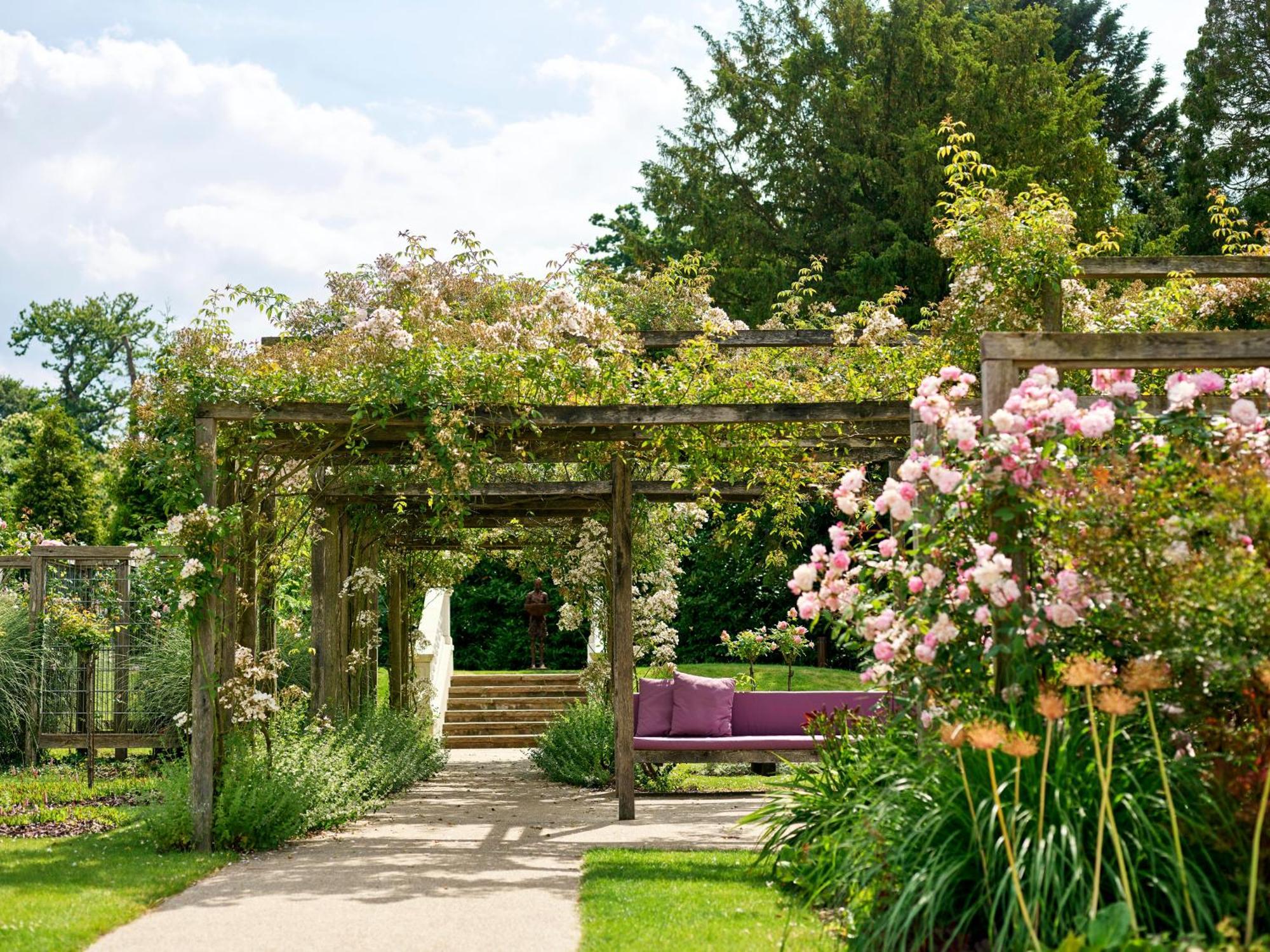 Coworth Park - Dorchester Collection Аскът Екстериор снимка