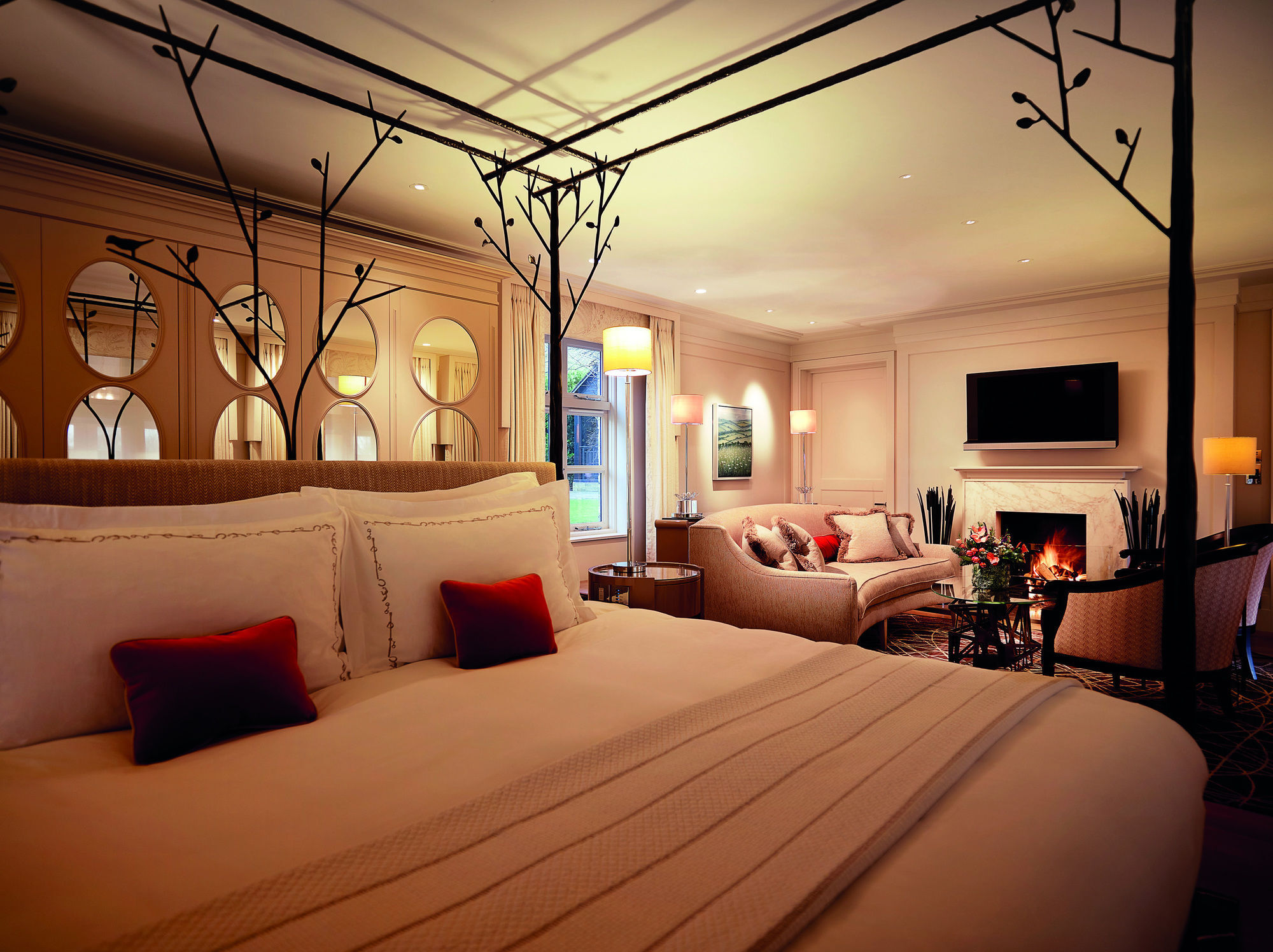 Coworth Park - Dorchester Collection Аскът Екстериор снимка